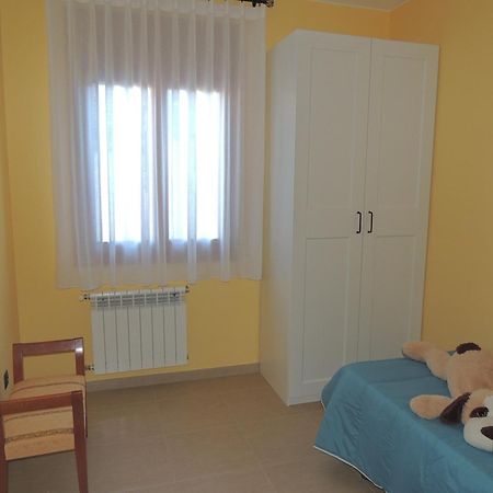 バルデロブレスVivienda El Olivoアパートメント エクステリア 写真